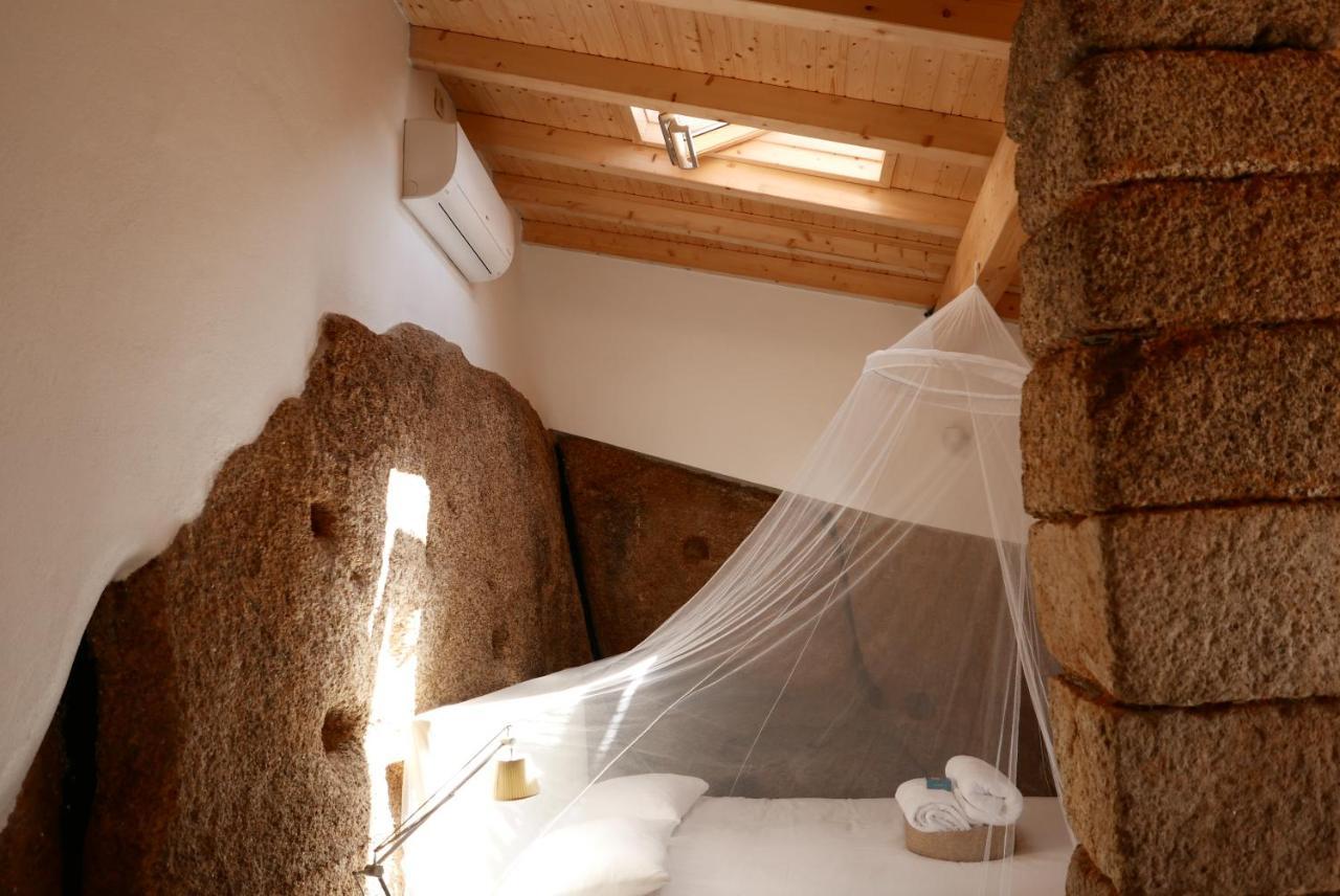 Casa Do Meio Em Quinta De Sao Pedro De Vir-A-Corca Monsanto Luaran gambar