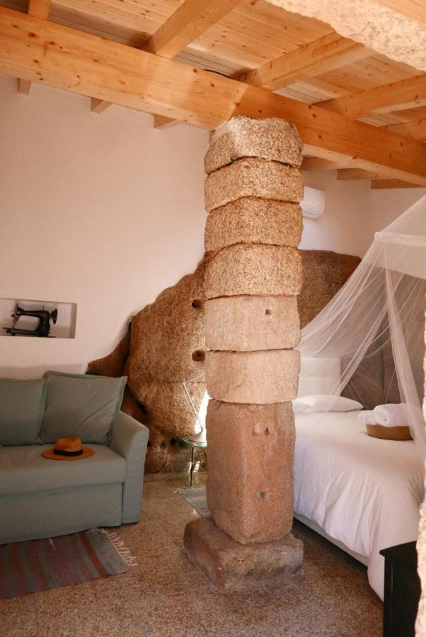 Casa Do Meio Em Quinta De Sao Pedro De Vir-A-Corca Monsanto Luaran gambar